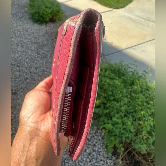 Chloé Paddington Burgundy Leather Wallet - Picture 14 of 16